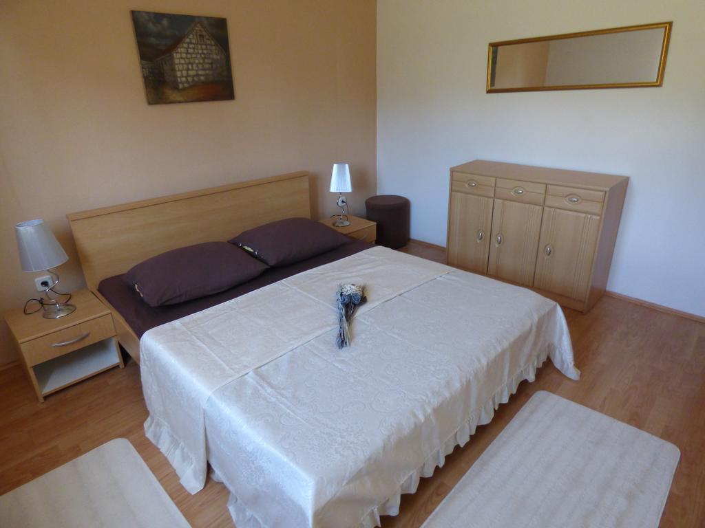 Kaštela Villa Marica מראה חיצוני תמונה